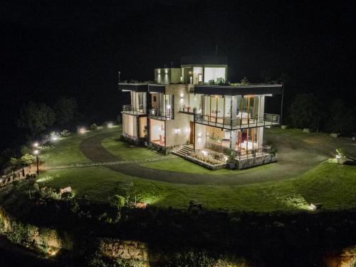 Beverly Hills Retreat in Deniyaya