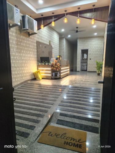 Hotel 7 star in Haibowal Khurd