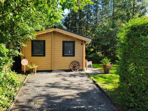Charmant, gezellig en knus 5p chalet op Veluwe naast Sauna Drome, Putten
