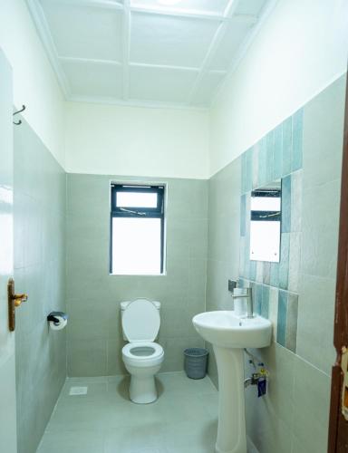 Bathroom, Naisula Home in Naivasha