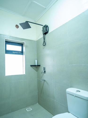 Shower, Naisula Home in Naivasha