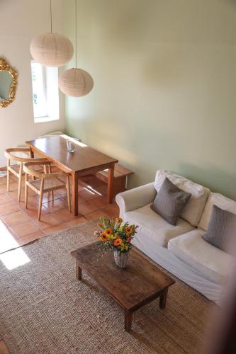 Book the Apartment with Balcony Apartment with Balcony