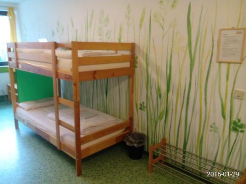 Max Hostel 971m von Weststadt entfernt