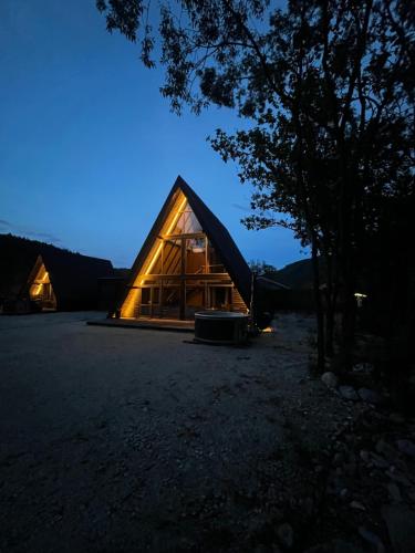 Viesnīcas āriene, A-frame Boema in Campu Lui Neag