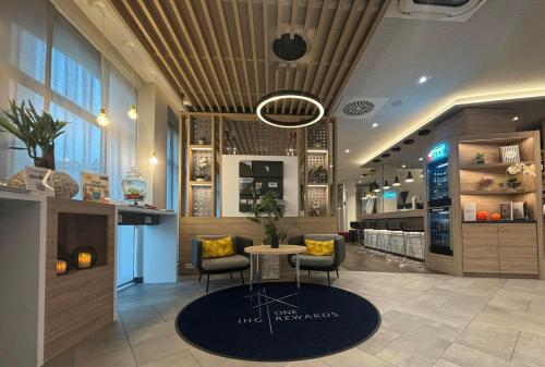 Lobby, Holiday Inn Express Offenbach By IHG in Offenbach
