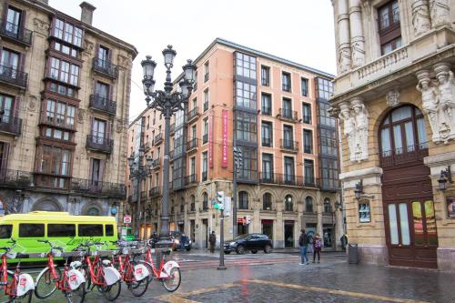 Petit Palace Arana Bilbao