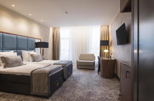 1 queen bed