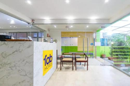 FabHotel Blue Dawn Gachibowli – Gachibowli, IA