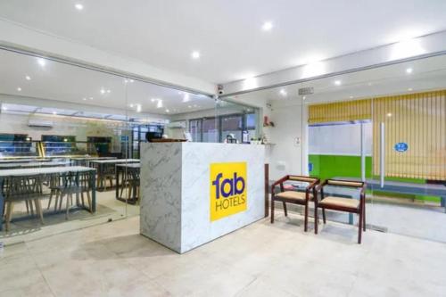 FabHotel Blue Dawn Gachibowli – Gachibowli, IA