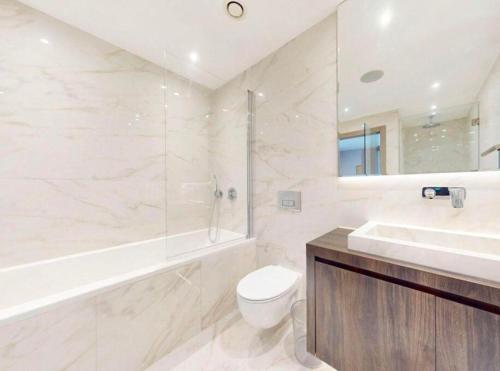 Stylish Hampstead Apartment on Finchley Road - image 5