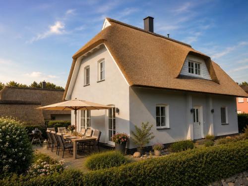 Ferienhaus Strandhafer mit Sauna in Stubbenfelde, Deutschland