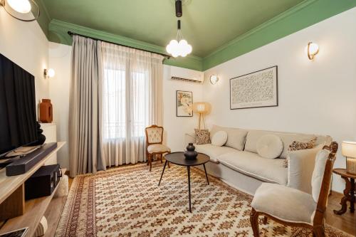 Gin&Tonic first floor Apartment - Center of Zakynthos Town