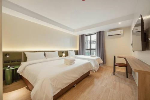 LILYBETH HOTEL PRATUNAM - image 6