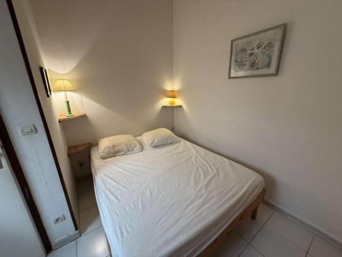 AIG 160 – Villa T2 mezzanine – Résidence Les Villas du Port – Gruissan – 4/6 personnes - image 4