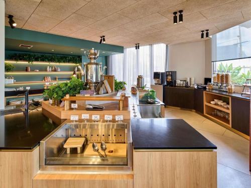 餐廳, 墨爾本普雷斯頓諾富特酒店 (Novotel Melbourne Preston) in 普雷斯頓