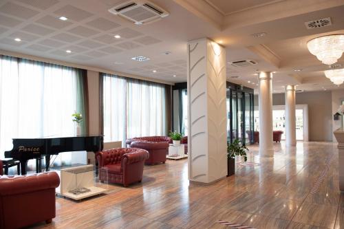 Vestíbulo, Grand Hotel Forli in Forli