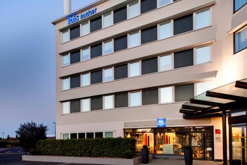 ibis Budget Clermont Ferrand Centre Montferrand - Hotel - Clermont-Ferrand