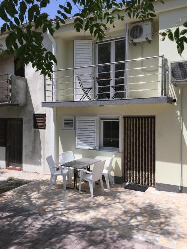 House Mima - Location saisonnière - Pag