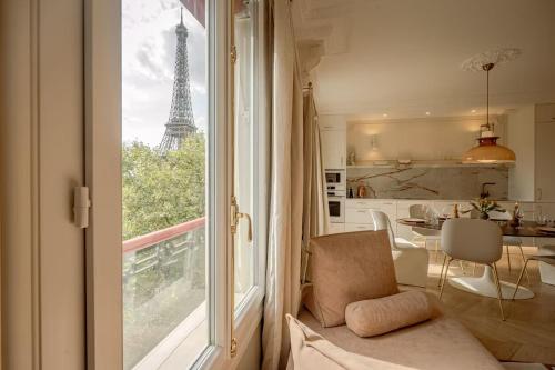 Eiffel Tower Central Apartments Paris