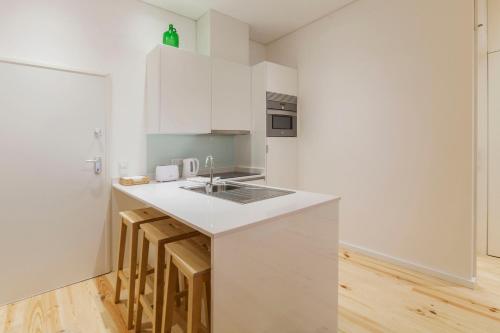 Old Stone Flats - image 7