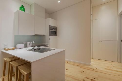 Old Stone Flats - image 5