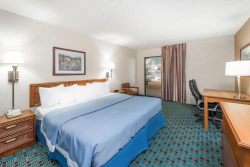 Days Inn by Wyndham Kirksville