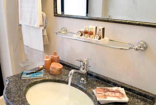 Hotel Simplon - image 13