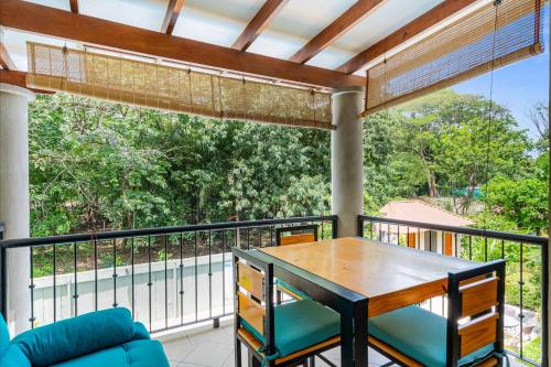 5 Min Walkable Beach, Pool, Relax & Slow Down in พอเทรโร่