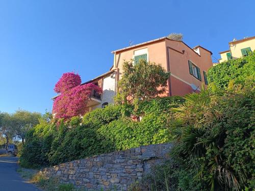 Almarea Incanto - Sea-view home in a Ligurian Village
