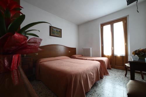  Albergo Ristorante il Poggiolo, Pension in San Marcello Pistoiese