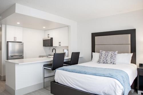 1 queen bed