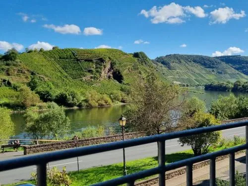 Historisches Mosel-Refugium im Alten Winzerhaus am Calmont in Bremm, Deutschland