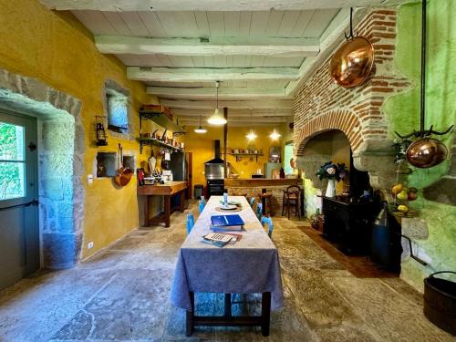 مطبخ, Surprise Ancienne du Quercy in Brengues