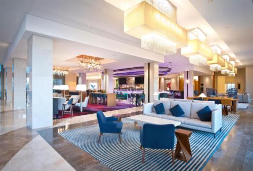 Lobby, Hilton Orlando in International Drive South - Sea World