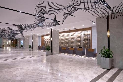 Lobby, Hilton Orlando in International Drive South - Sea World