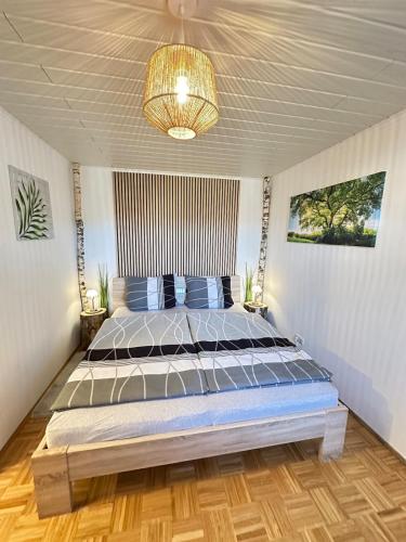Ferienwohnung mit Terrasse - Hunde willkommen in Falkenstein