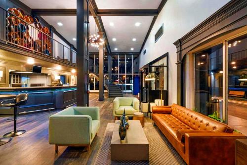 Bposhtels Nashville in Airport Area