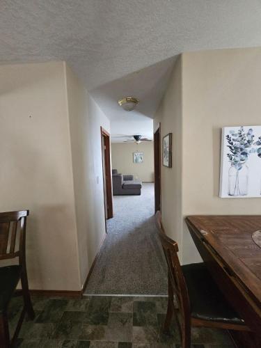 Spacious Family Home w Garage Gladys Retreat in Hermiston