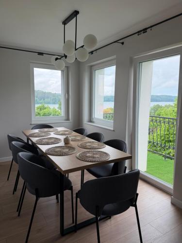 Iekārtas, Apartamenty Sznurki in Złota Góra