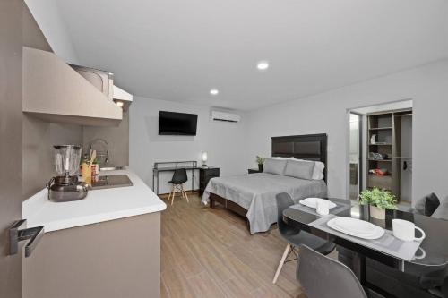 Moderno Loft Cerca del Tec Alberca + parrilla