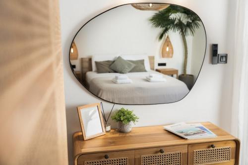 Studio Apartment 5, Unique Location - Sea View – khách sạn tại Agios Sostis