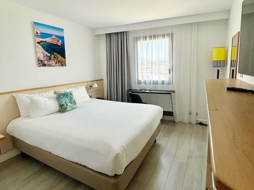 Mercure Ajaccio Centre Room Type - Classic Double Room - Sea Side
