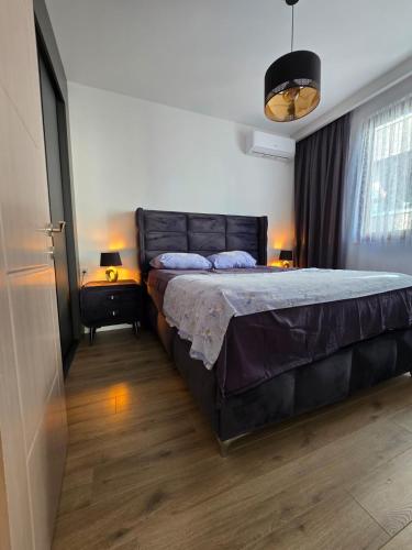Sea View Apartment by Dora - image 4