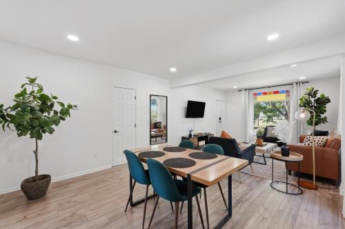 Seadmed, Welcome to Ypsilanti Stay w/Pet friendly&Free Park in Ypsilanti (MI)