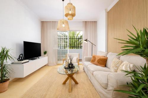 Stylish Apt near Puerto Banús Pool Terrace