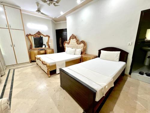 Step Inn Guest House Islamabad - image 7