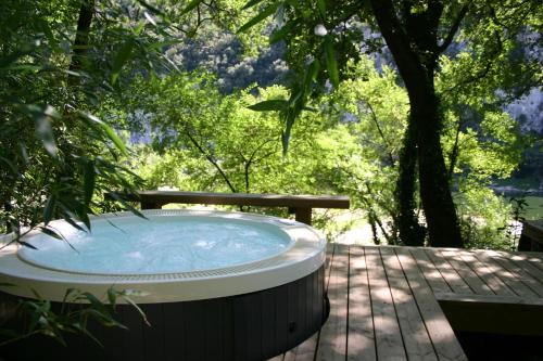 Prehistoric Lodge - Adult Only 5