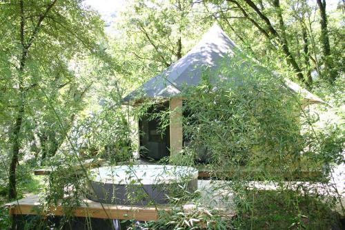Prehistoric Lodge - image 2
