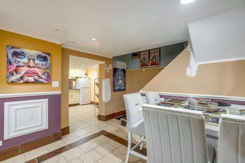 Near Parks & Metra Stations! Chicago Apt w/ Bar in Ashburn