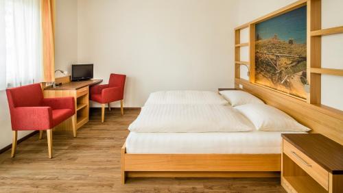 Gasthof Hotel Terzer - Tap to explore photos